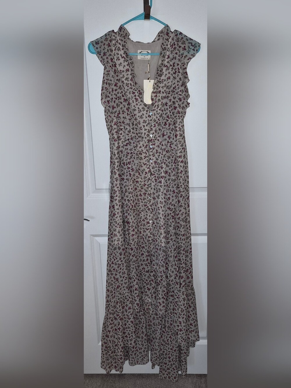 NWT Mia Joy By Joyfolie Floral Button-Front Maxi Dress in Taupe Size M